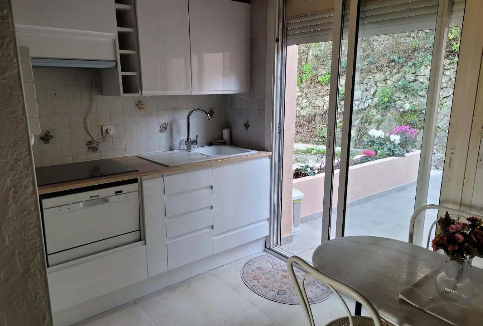 Apartment Studio Dans Villa Don Quijote Nice